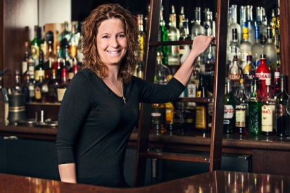Nicole Marshall, Cigar Bar Bartender of Cioppino